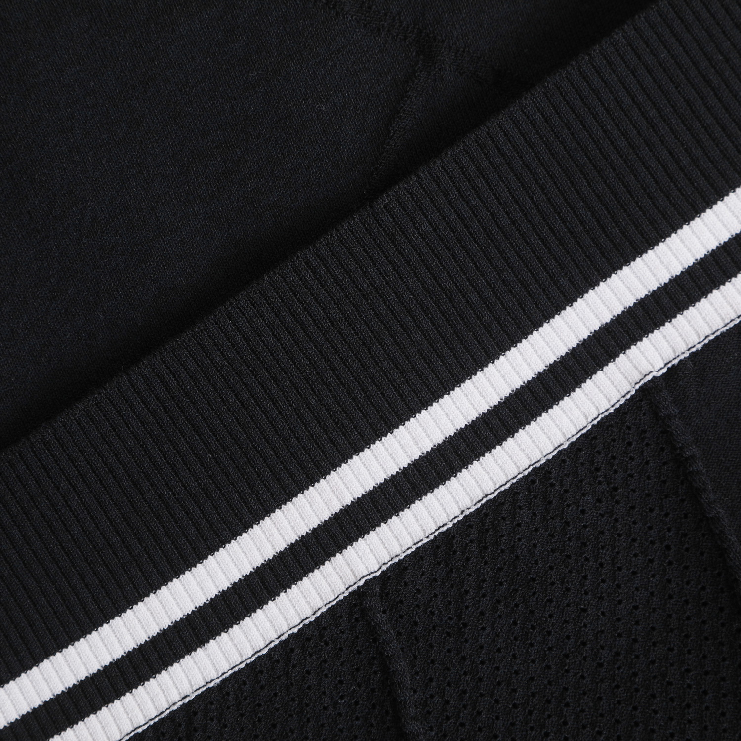 411C2SR103_BK_detail_06.jpg