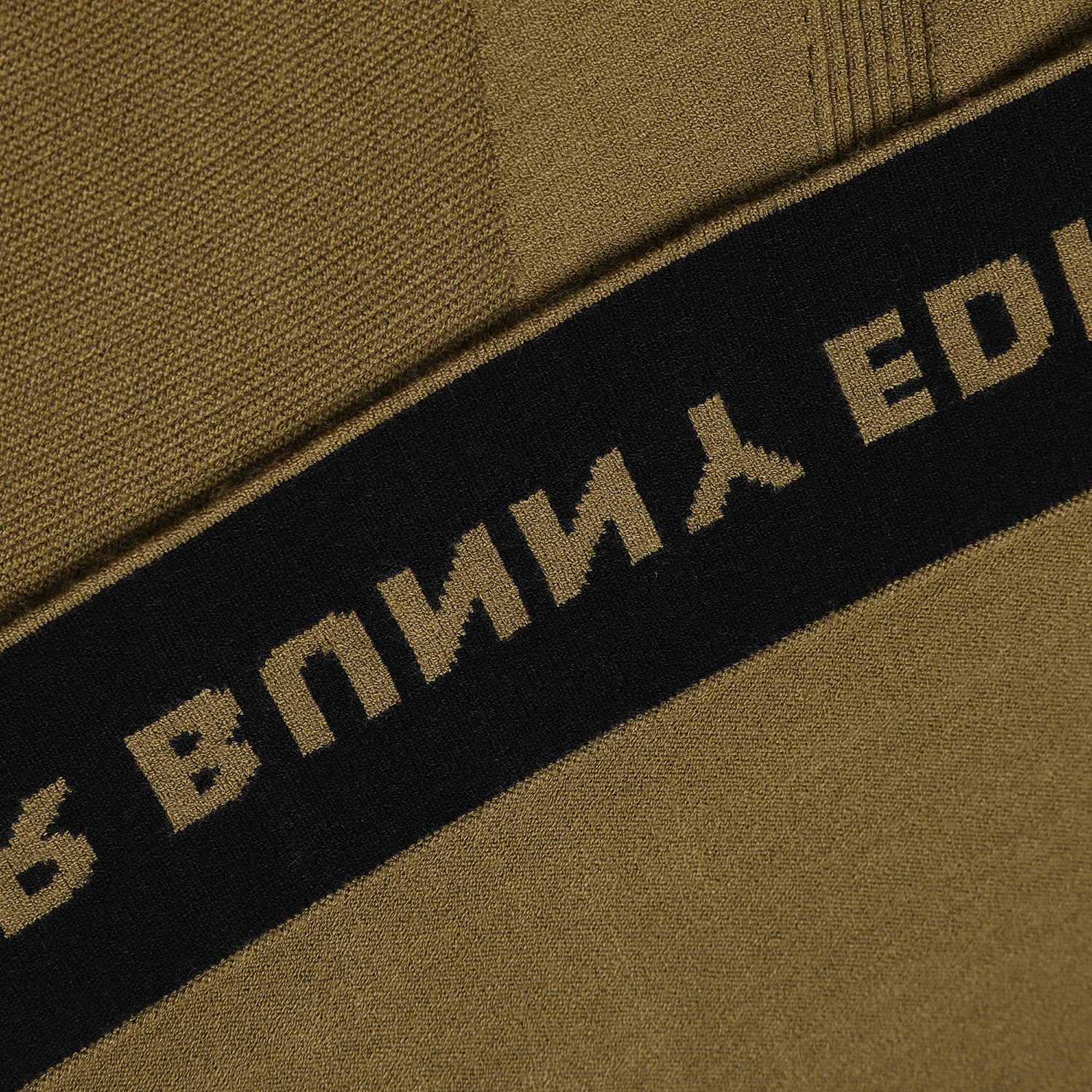 411C3SV102_KH_detail_06.jpg