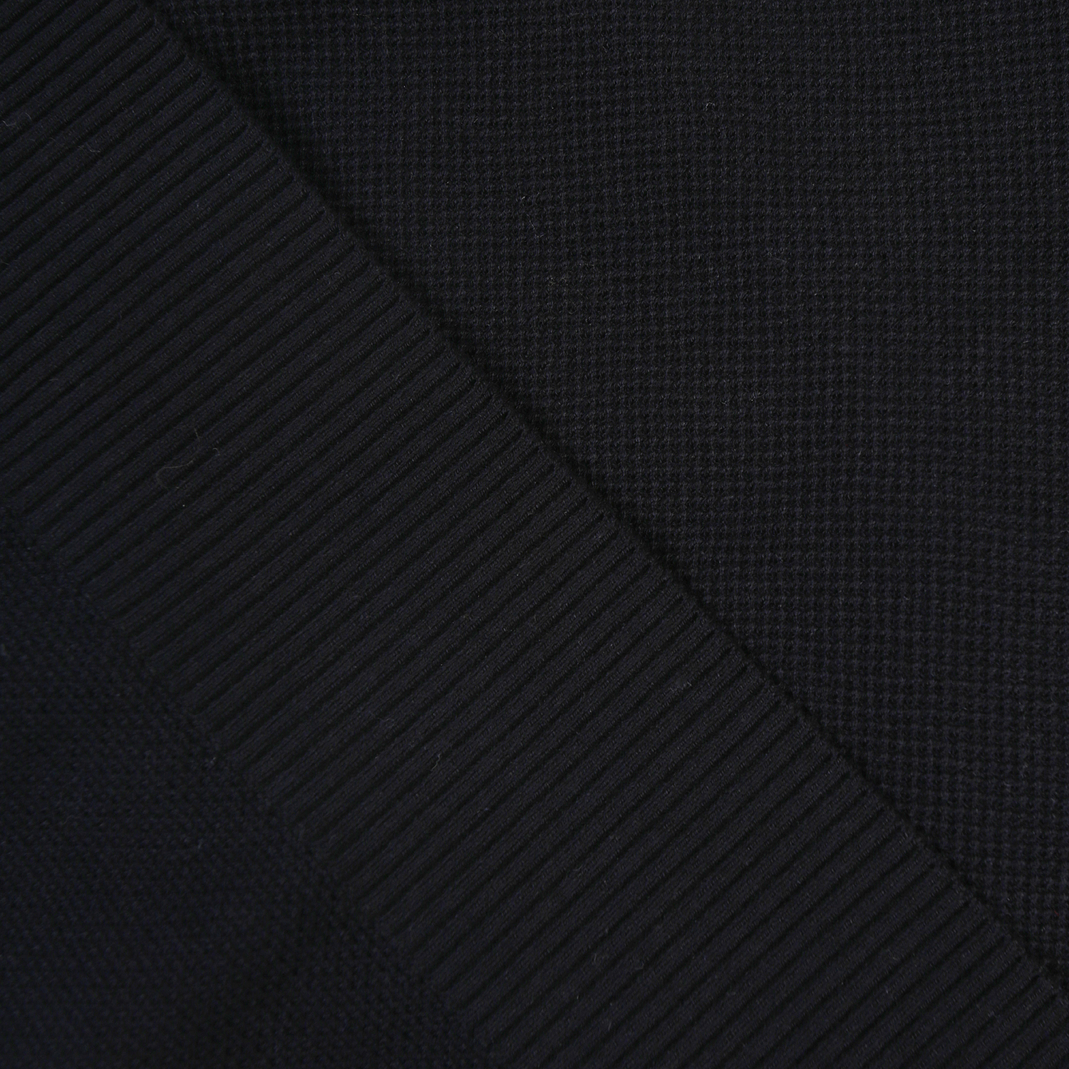 411E1SR305_BL_detail_06.jpg