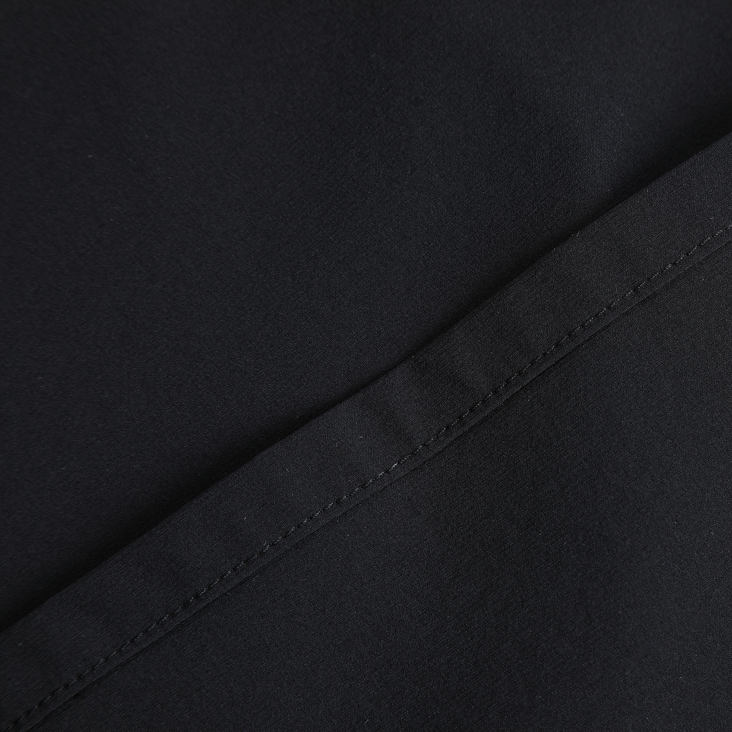 411E2TO427_BK_detail_07.jpg