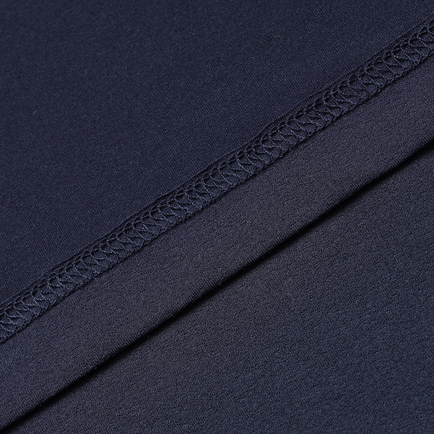 411E2TR824_NA_detail_07.jpg