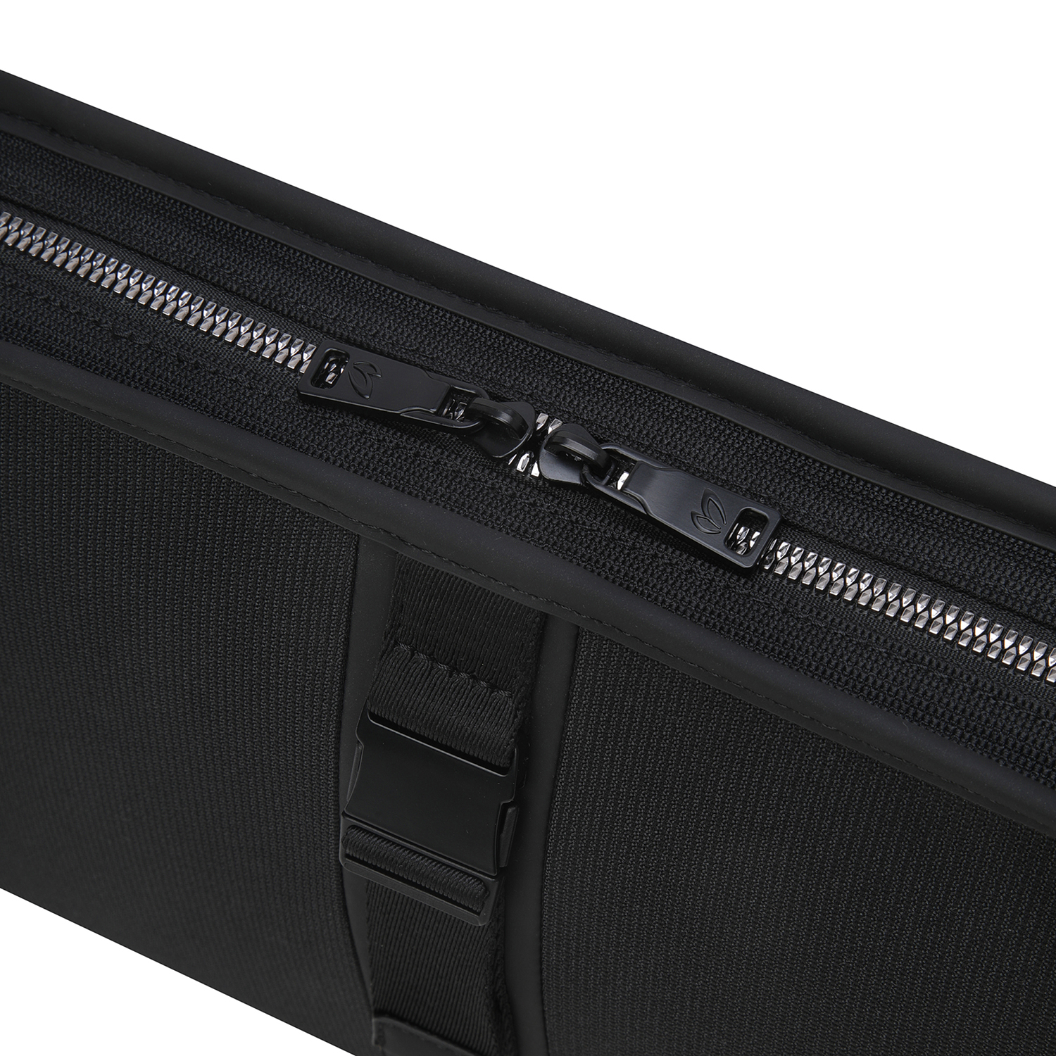 411F1BG102_BK_detail_04.jpg
