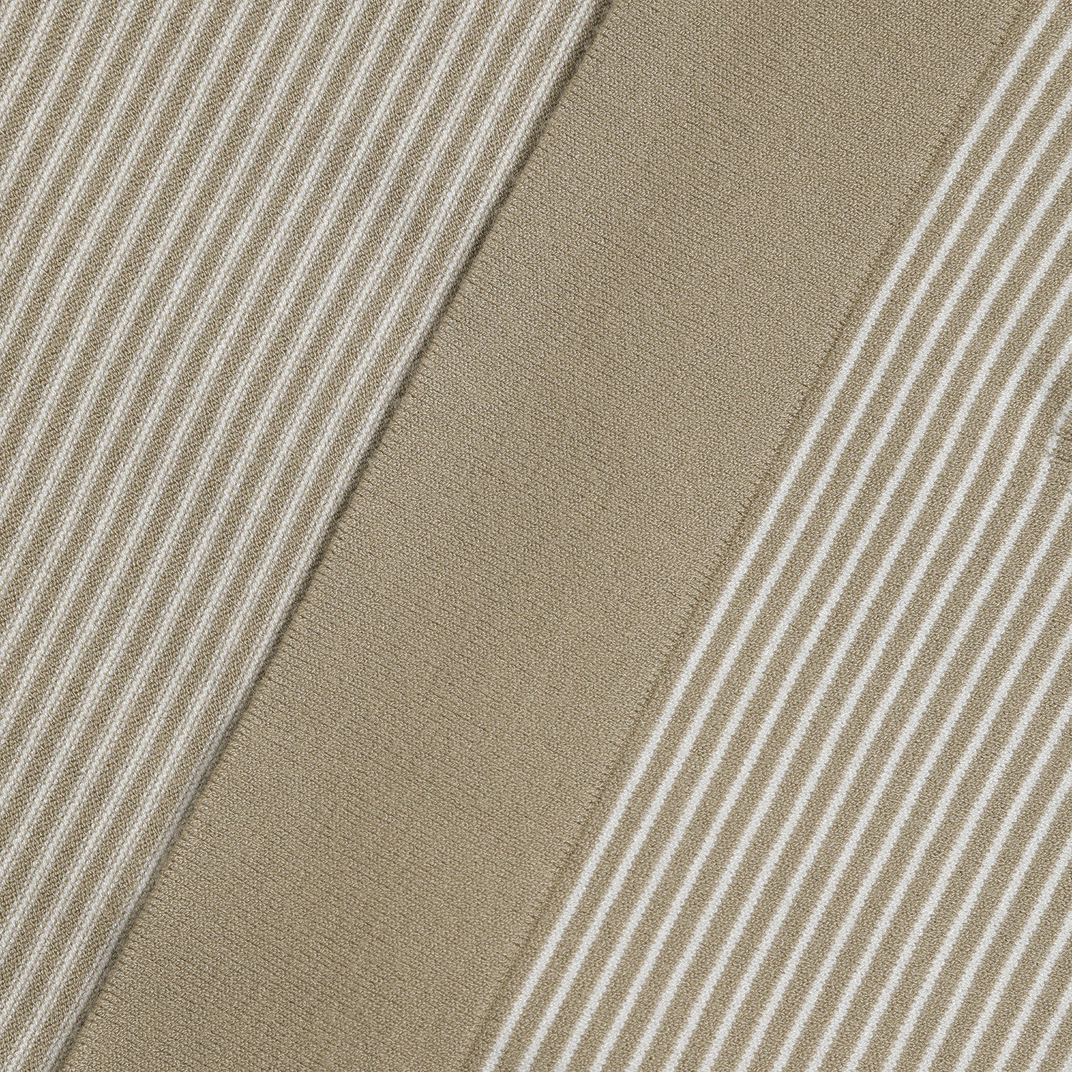 421C1SR154_BG_detail_07.jpg
