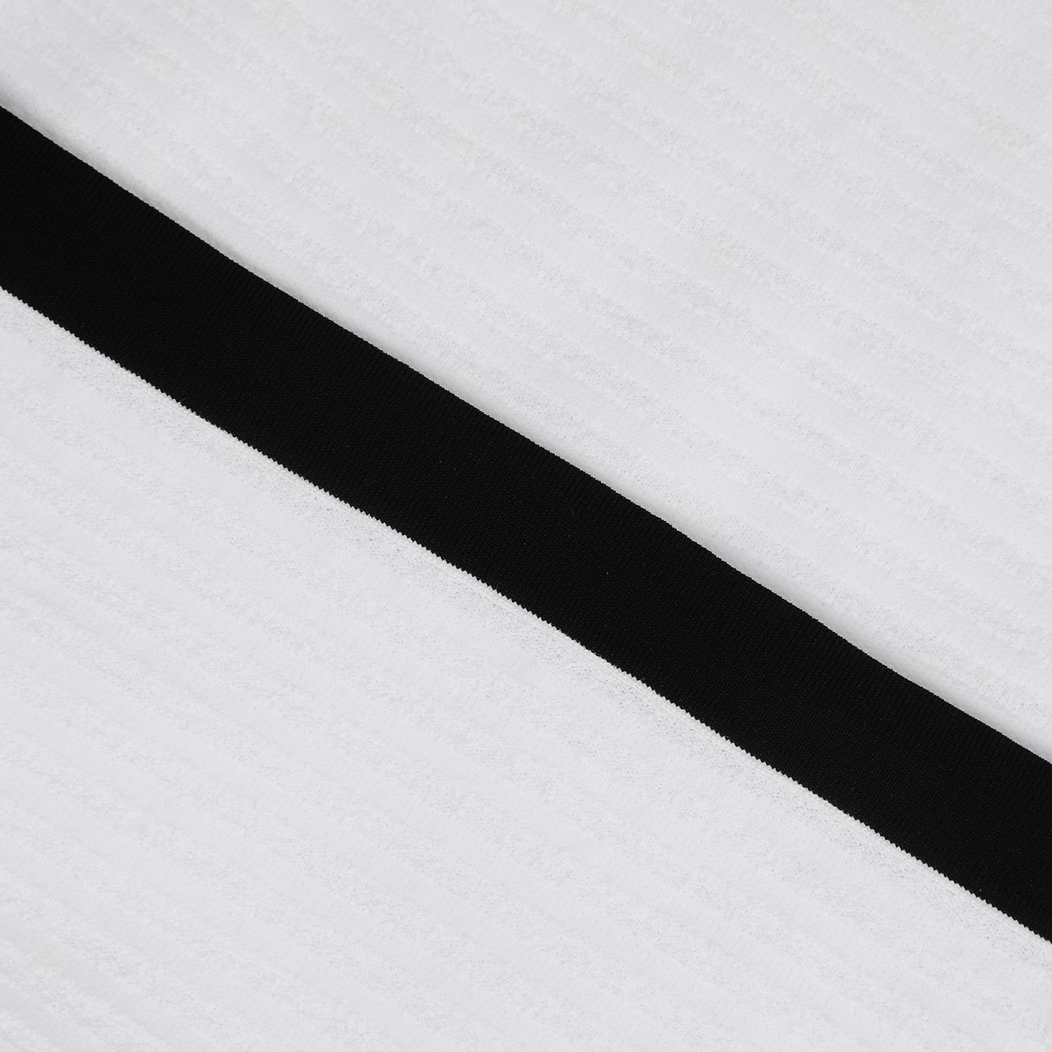 421C1SV152_WH_detail_05.jpg