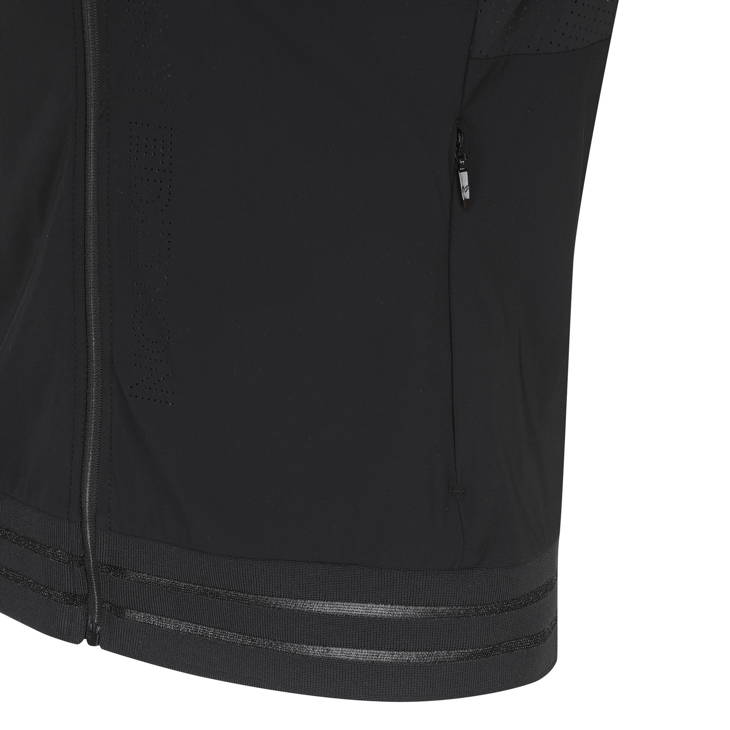 421C2TF065_BK_detail_05.jpg
