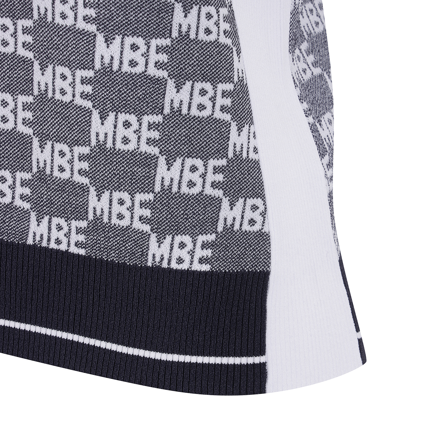 421E1SV302_BL_detail_04.jpg