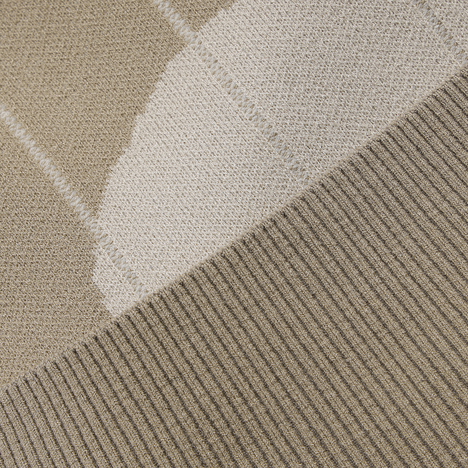 421E3SR203_BG_detail_08.jpg