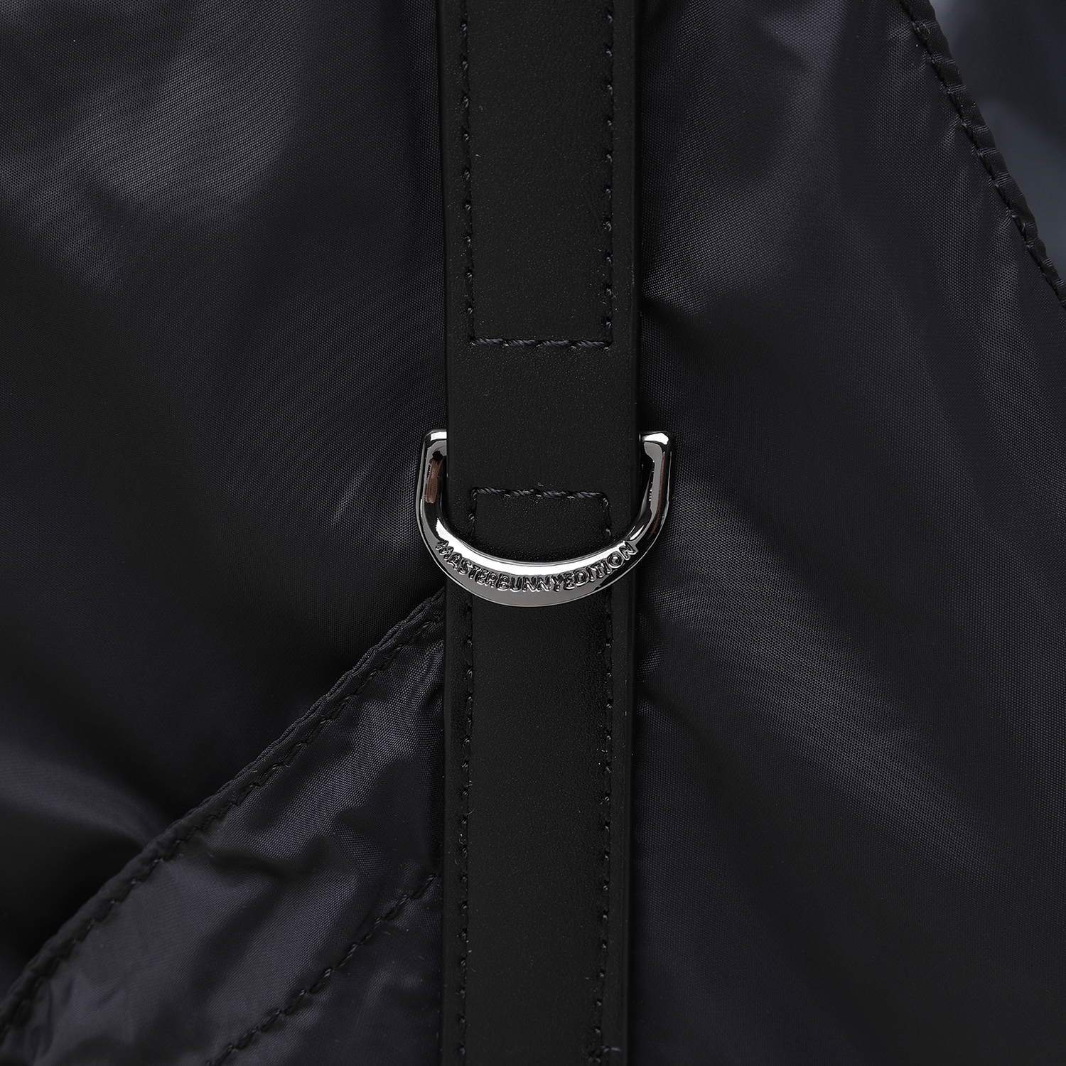 421F1BG101_BK_detail_04.jpg