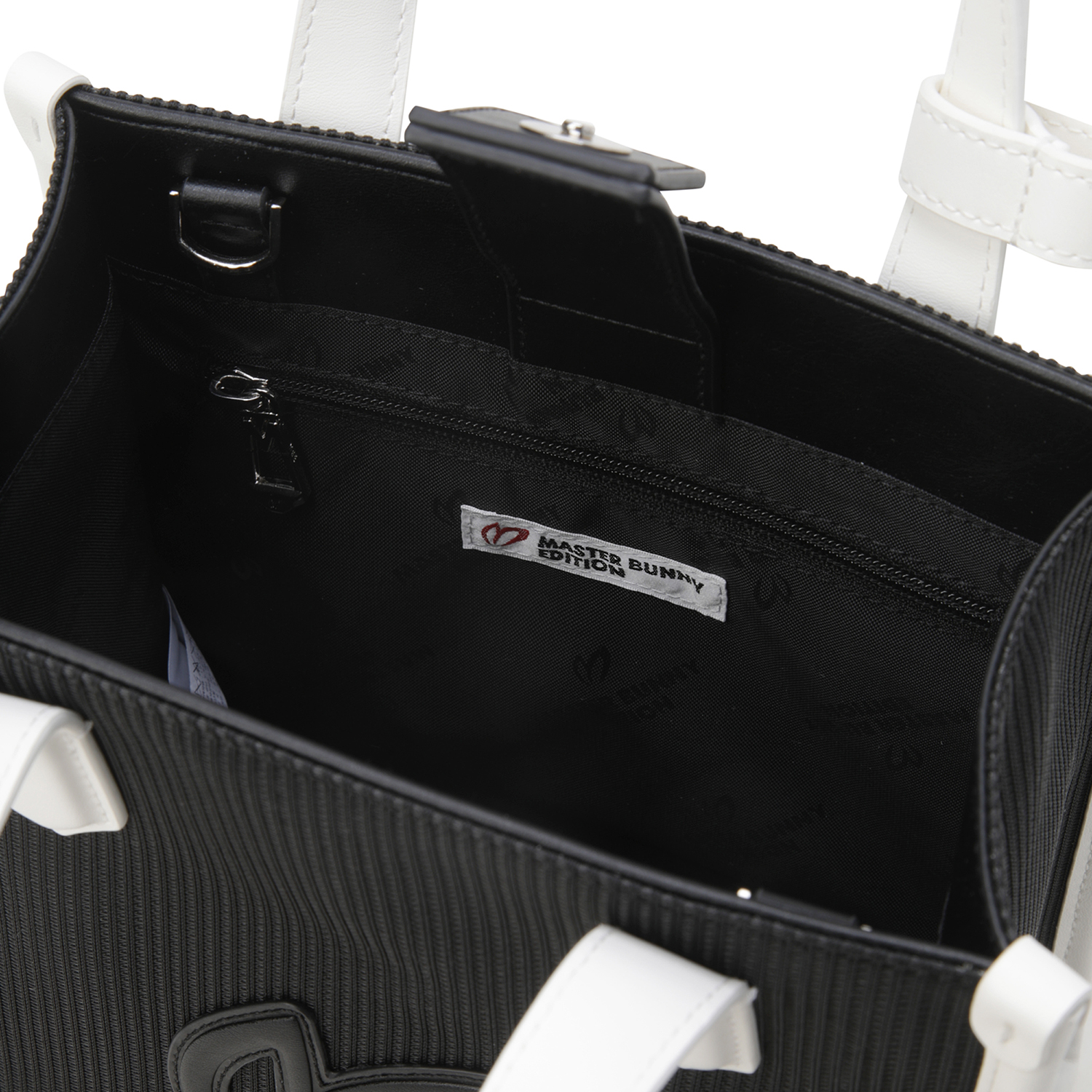 421F1BG110_BK_detail_07.jpg