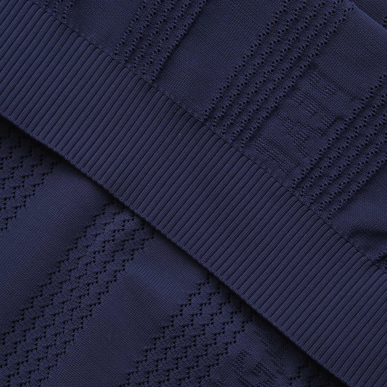 511C2SW102_NA_detail_06.jpg