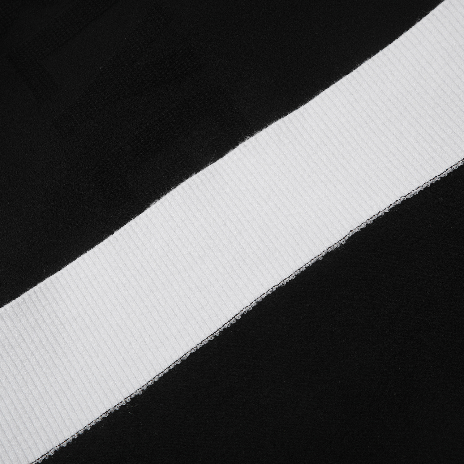 511F1SR302_WH_detail_06.jpg