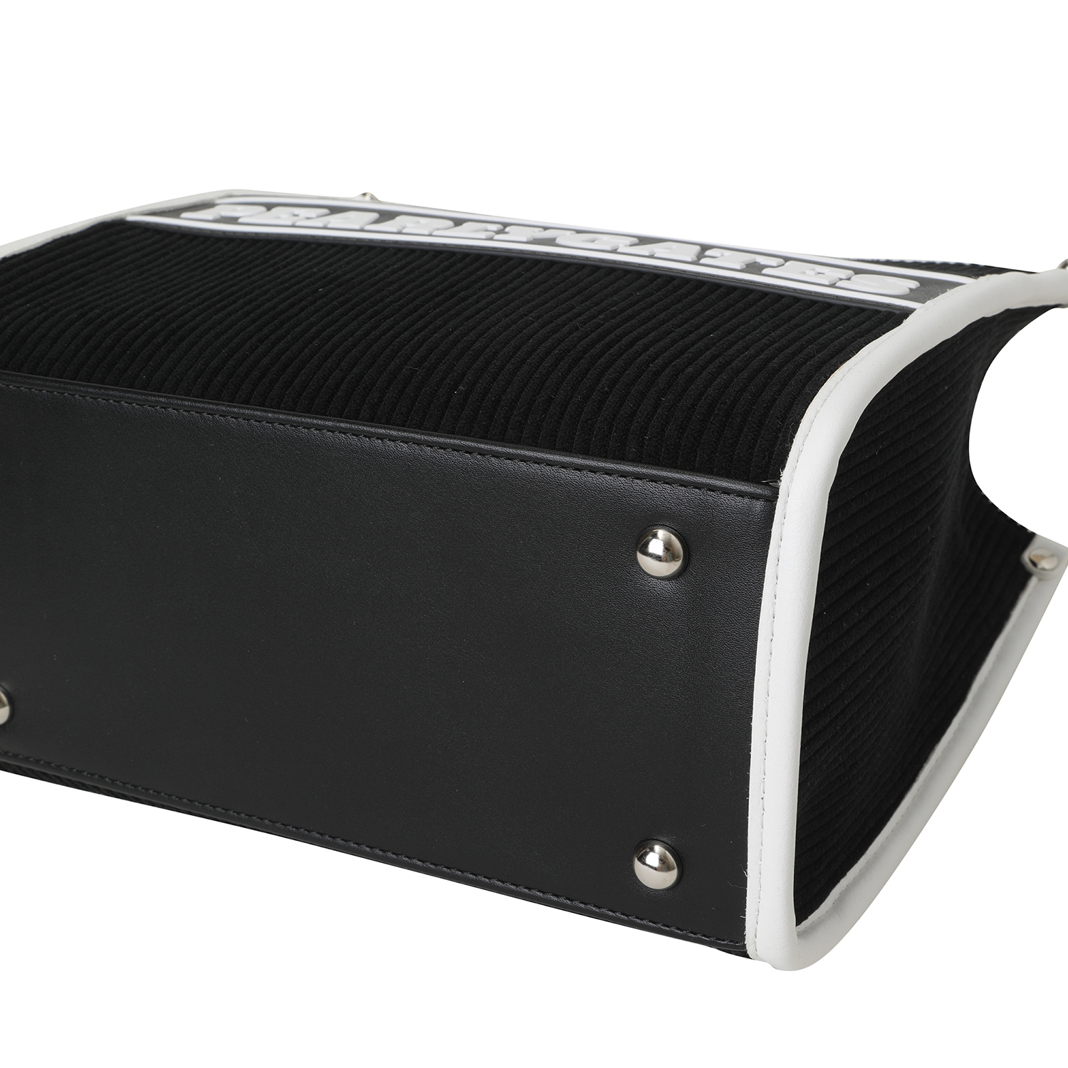 521C3BG657_BK_detail_05.jpg