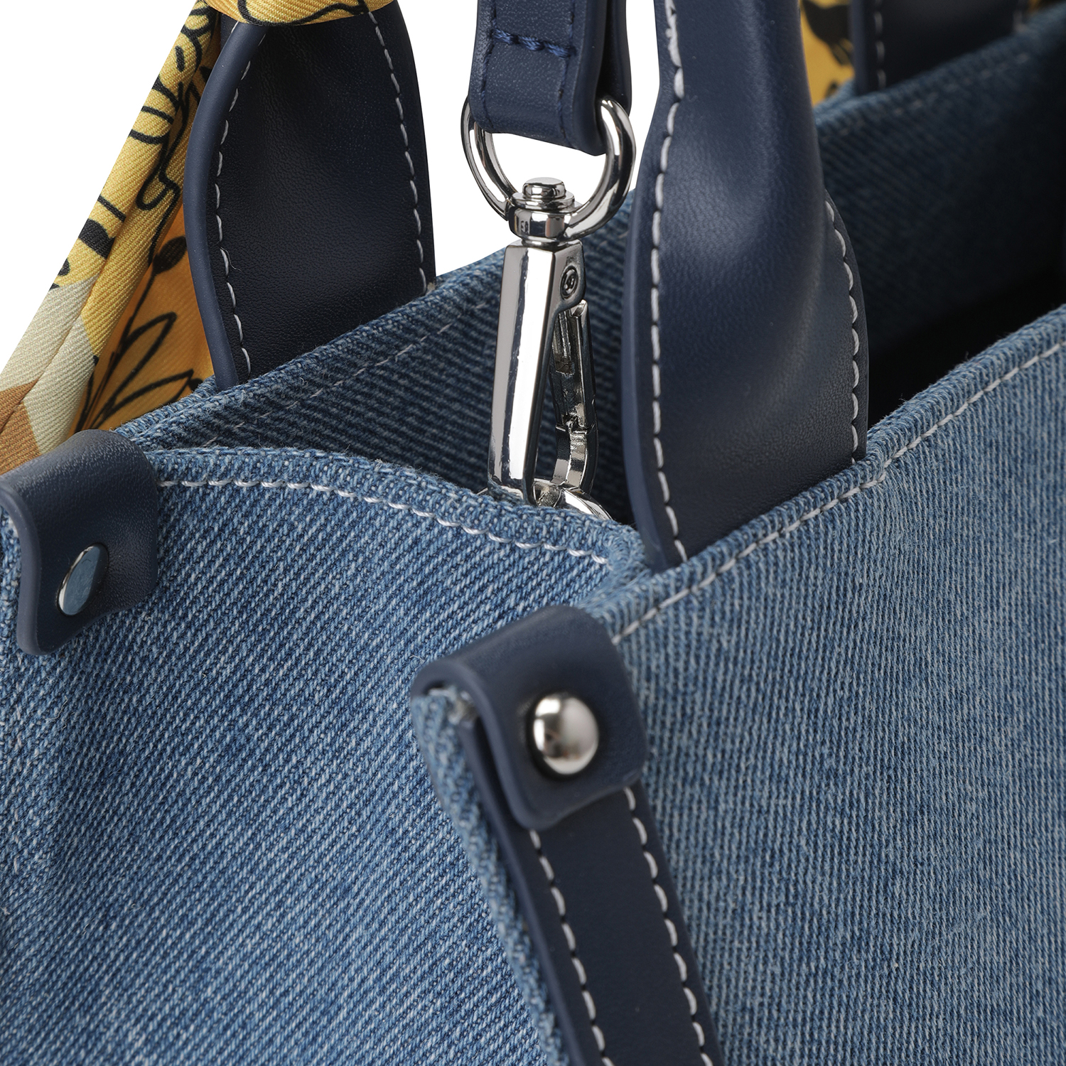 521D1BG101_BL_detail_06.jpg