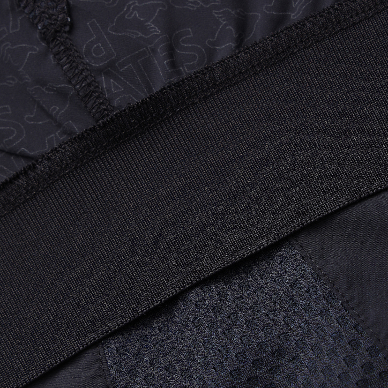521E2TR409_BK_detail_06.jpg