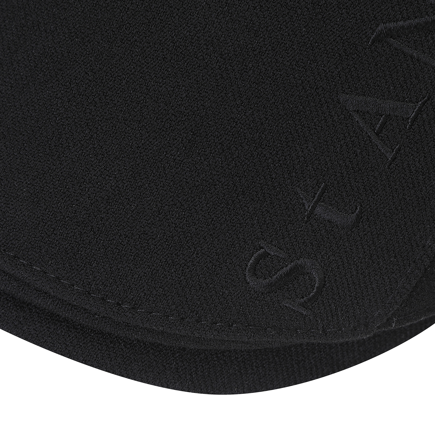 811C3CP606_BK_detail_06.jpg