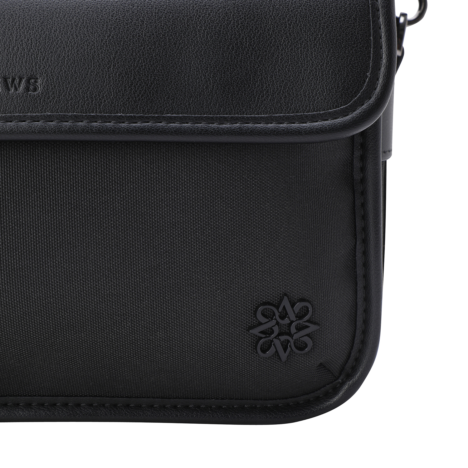 811D3BG001_BK_detail_05.jpg