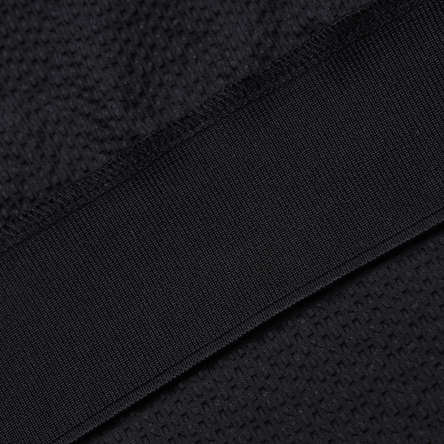 811E2TR304_BK_detail_08.jpg