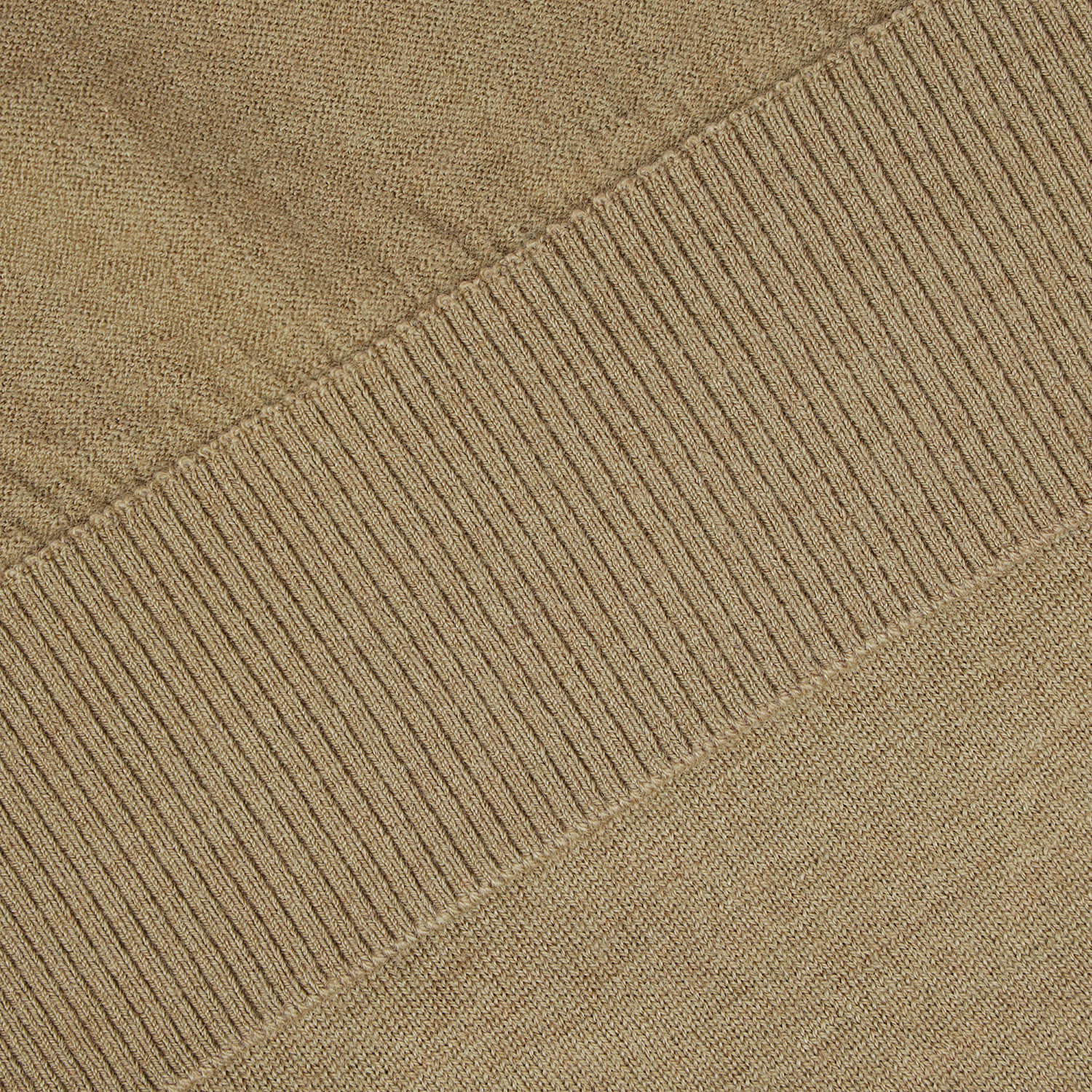 811E3SR103_BG_detail_05.jpg