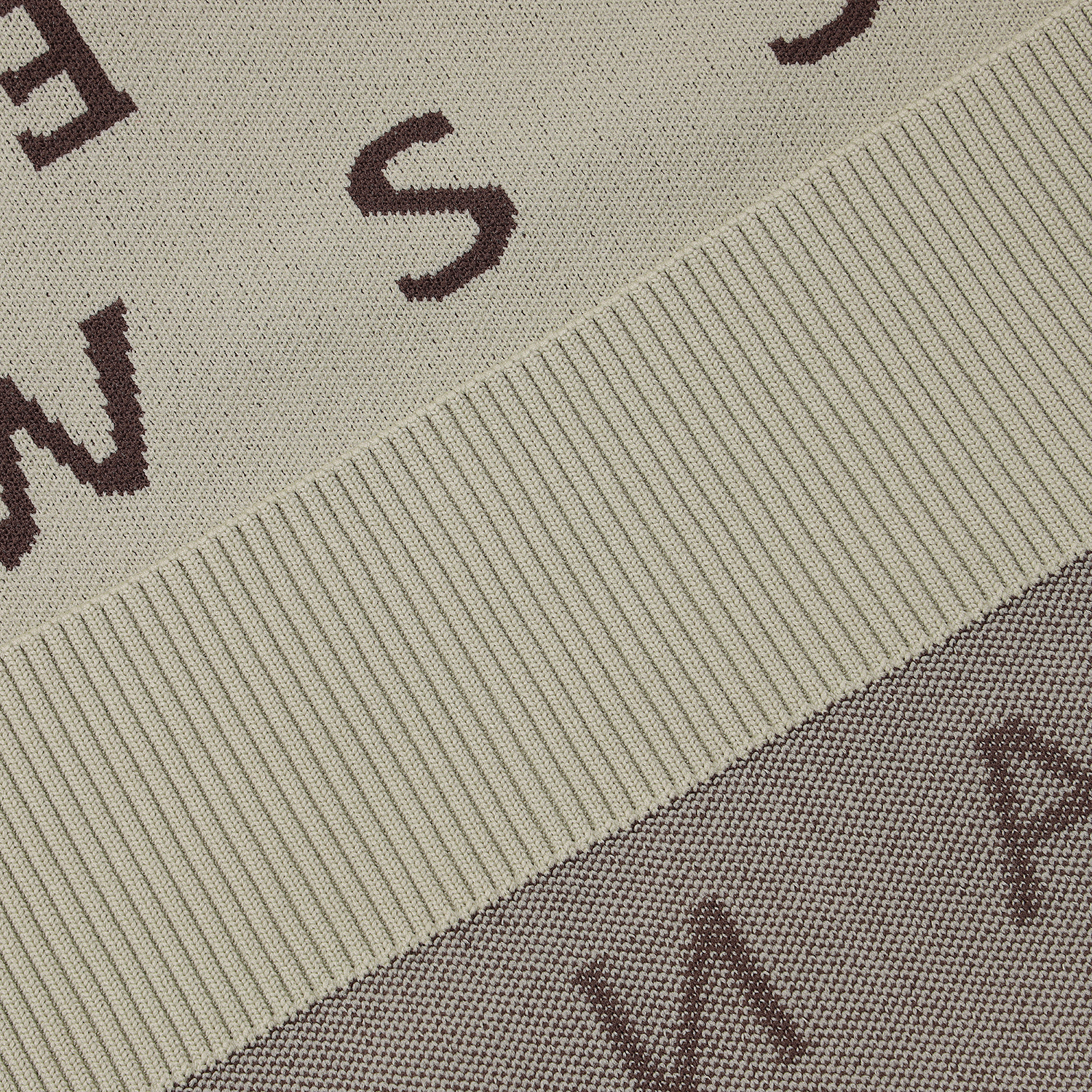 811E3SWA32_BG_detail_07.jpg