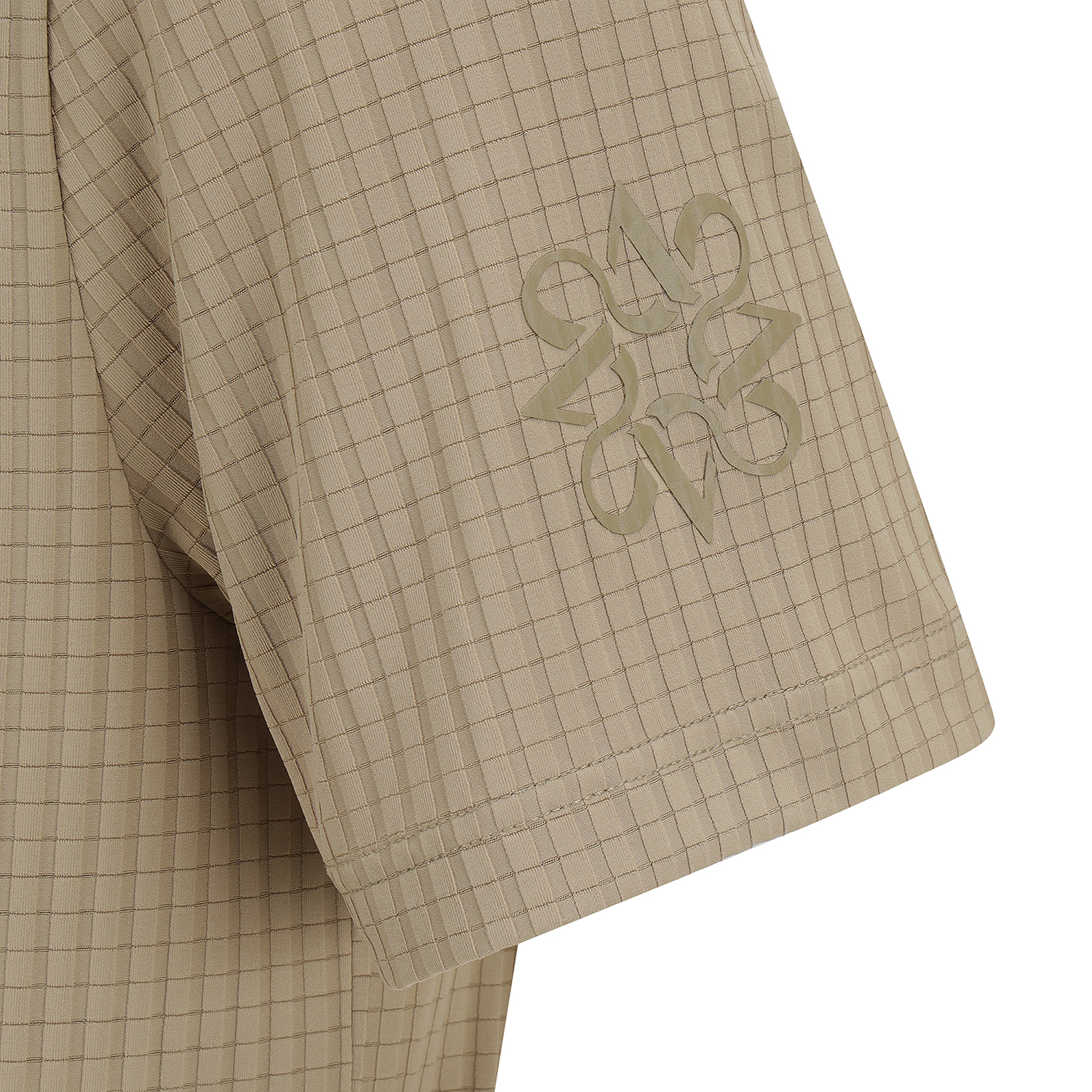811E3TO101_BG_detail_05.jpg