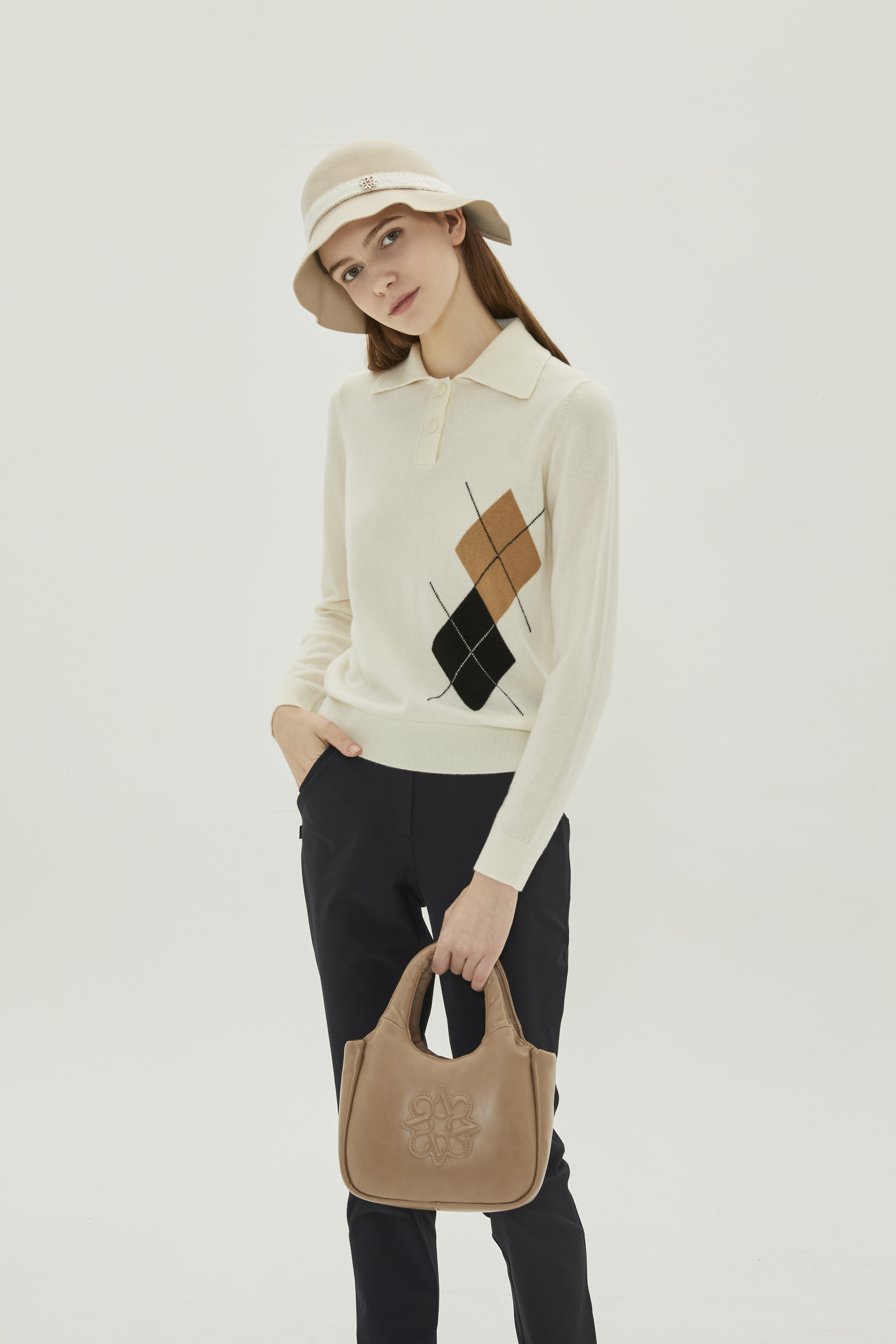 821C3BG656_BG_detail_02.jpg