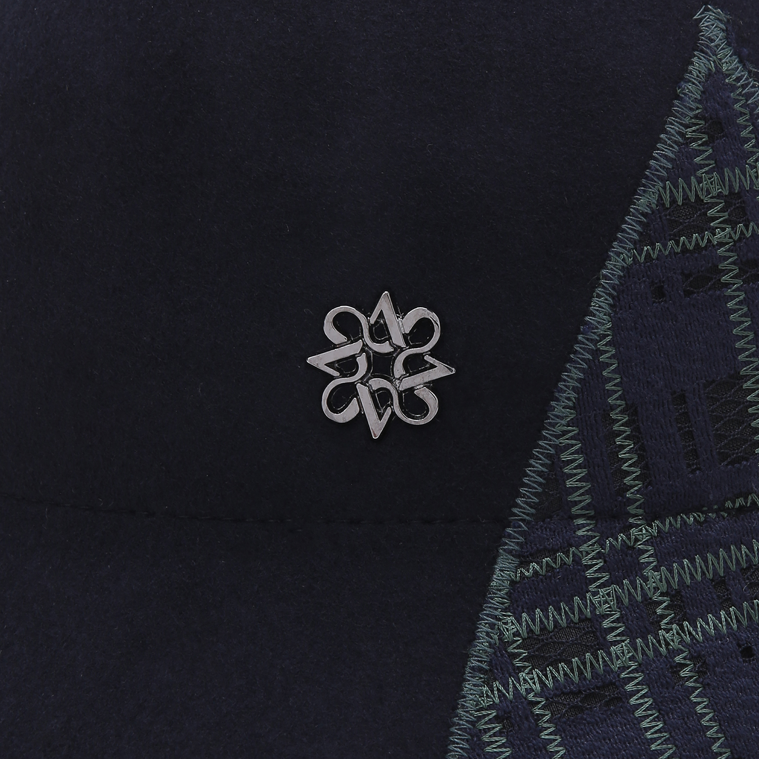821C3CP659_NA_detail_06.jpg