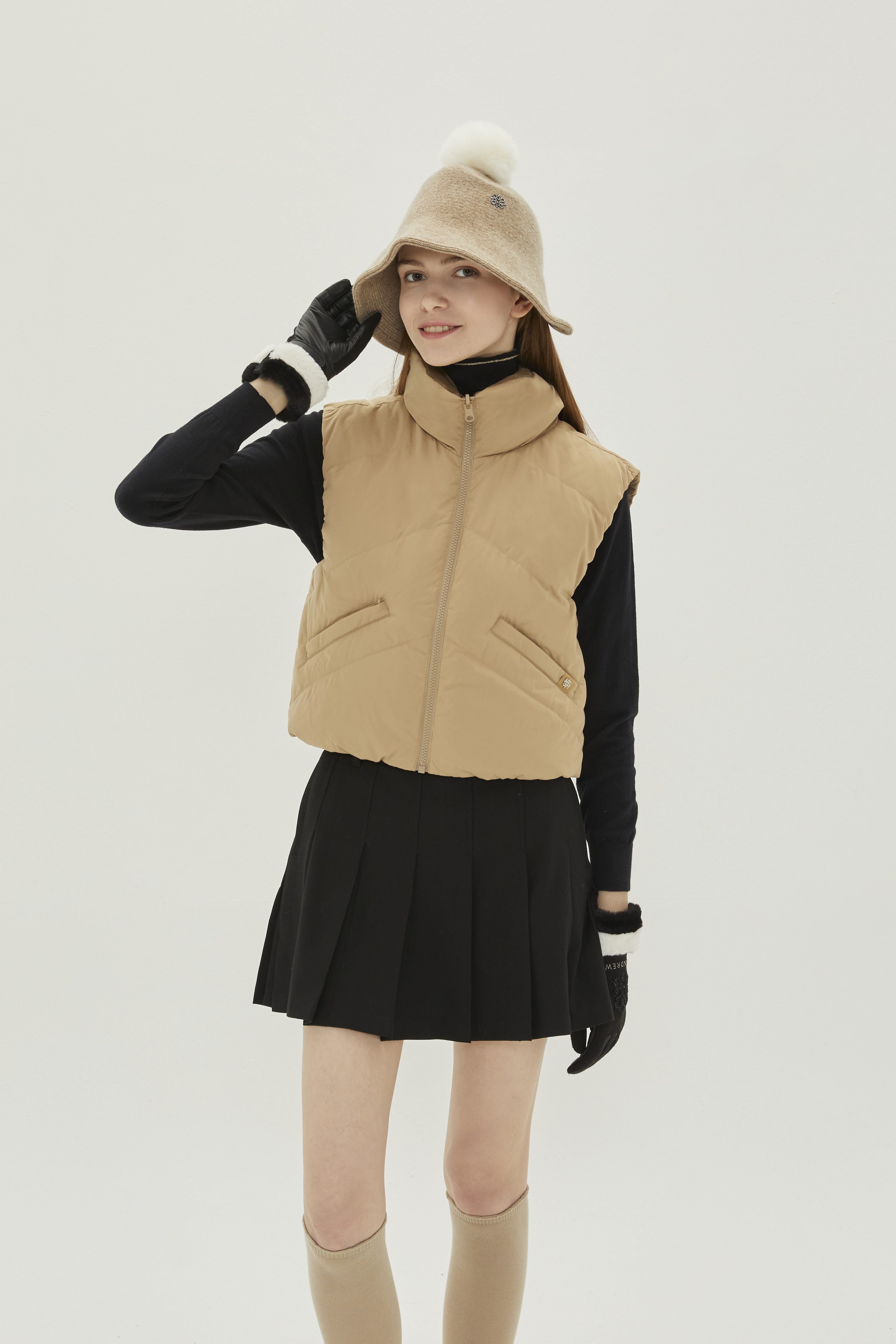 821C4CP676_BG_detail_02.jpg