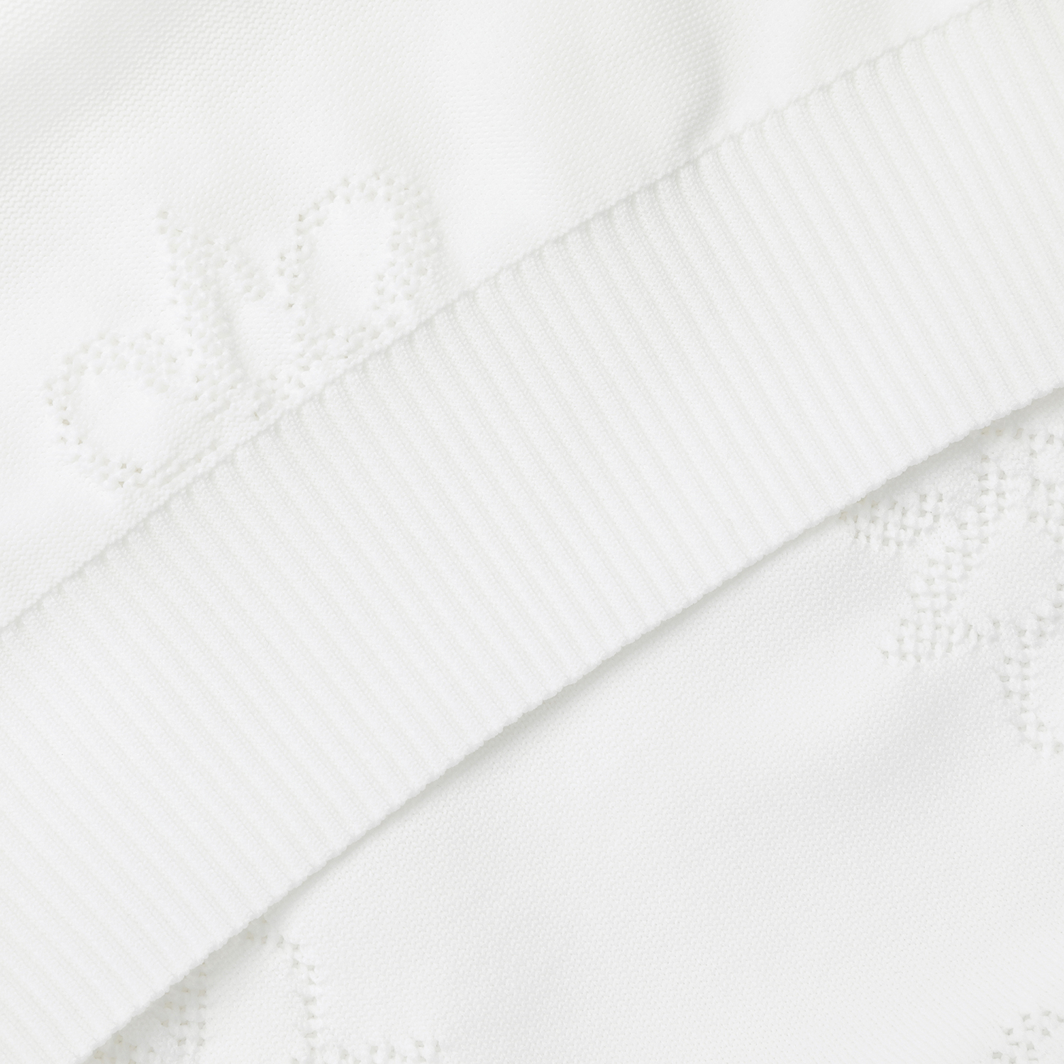821D1SWA01_WH_detail_07.jpg