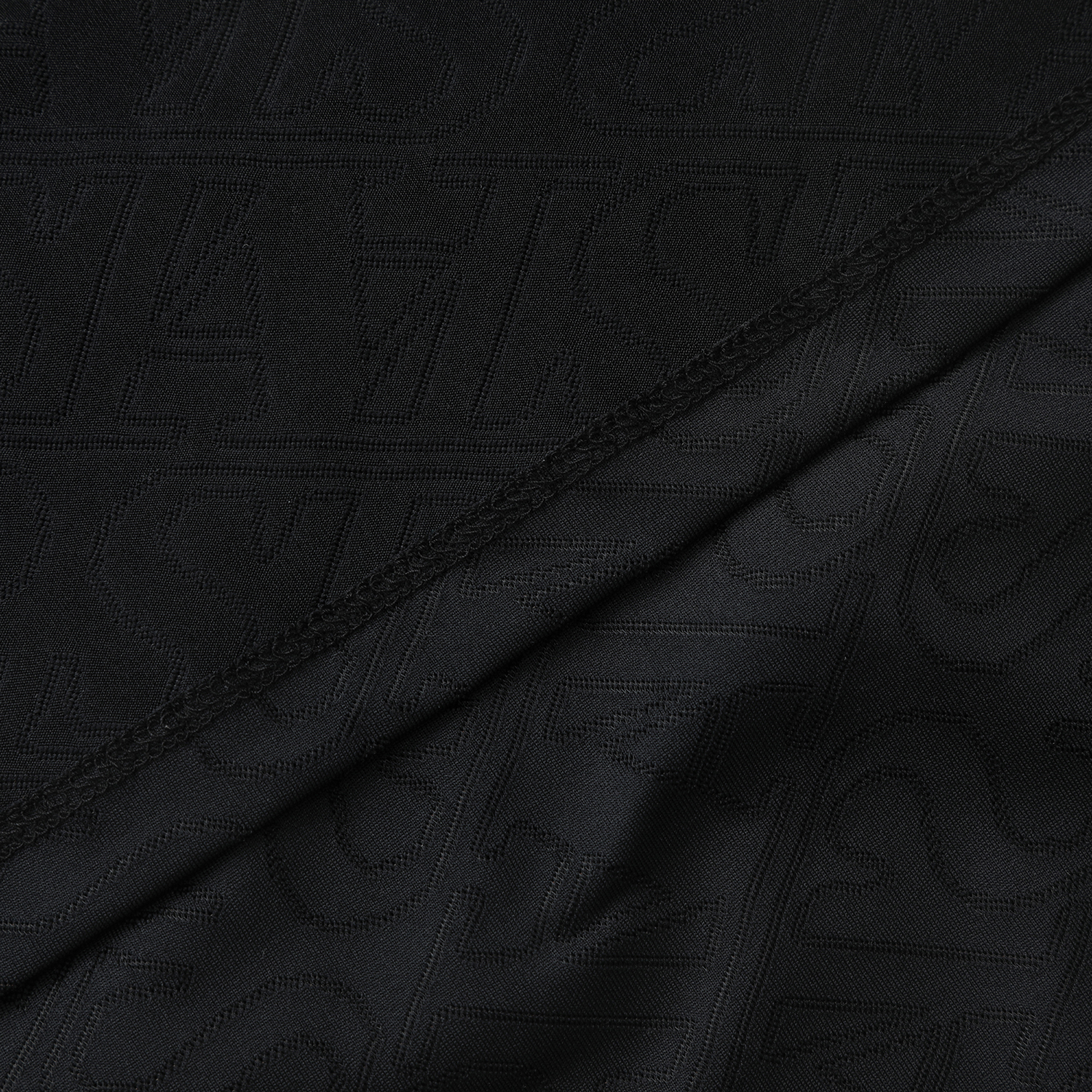 821D2TO310_BK_detail_05.jpg