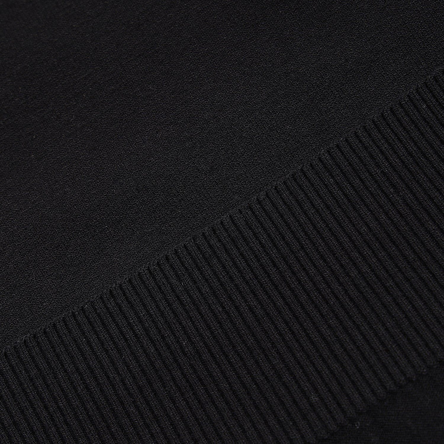 821E3SR107_BK_detail_06.jpg