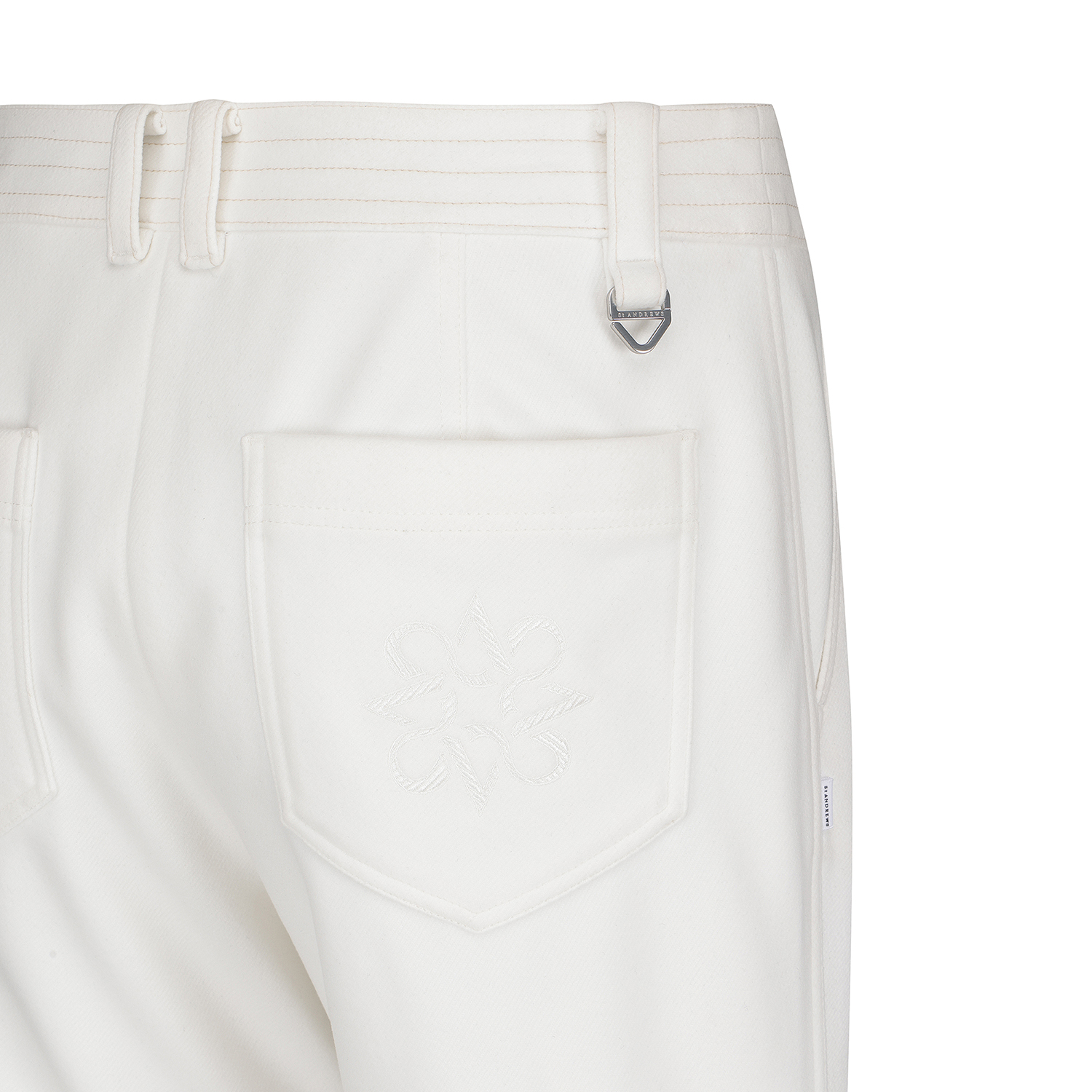 821E4PT009_WH_detail_04.jpg