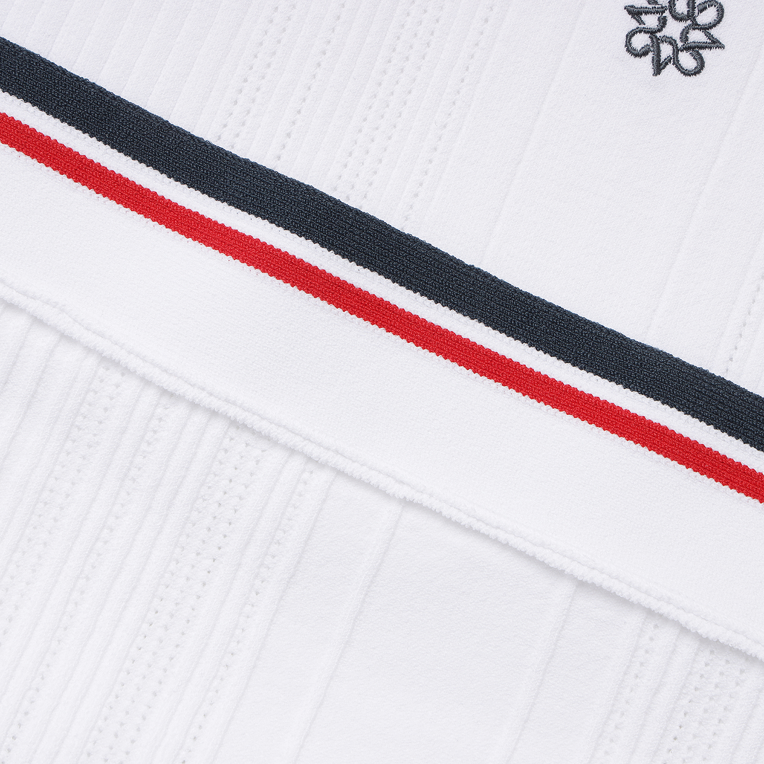 821F1SV102_WH_detail_06.jpg