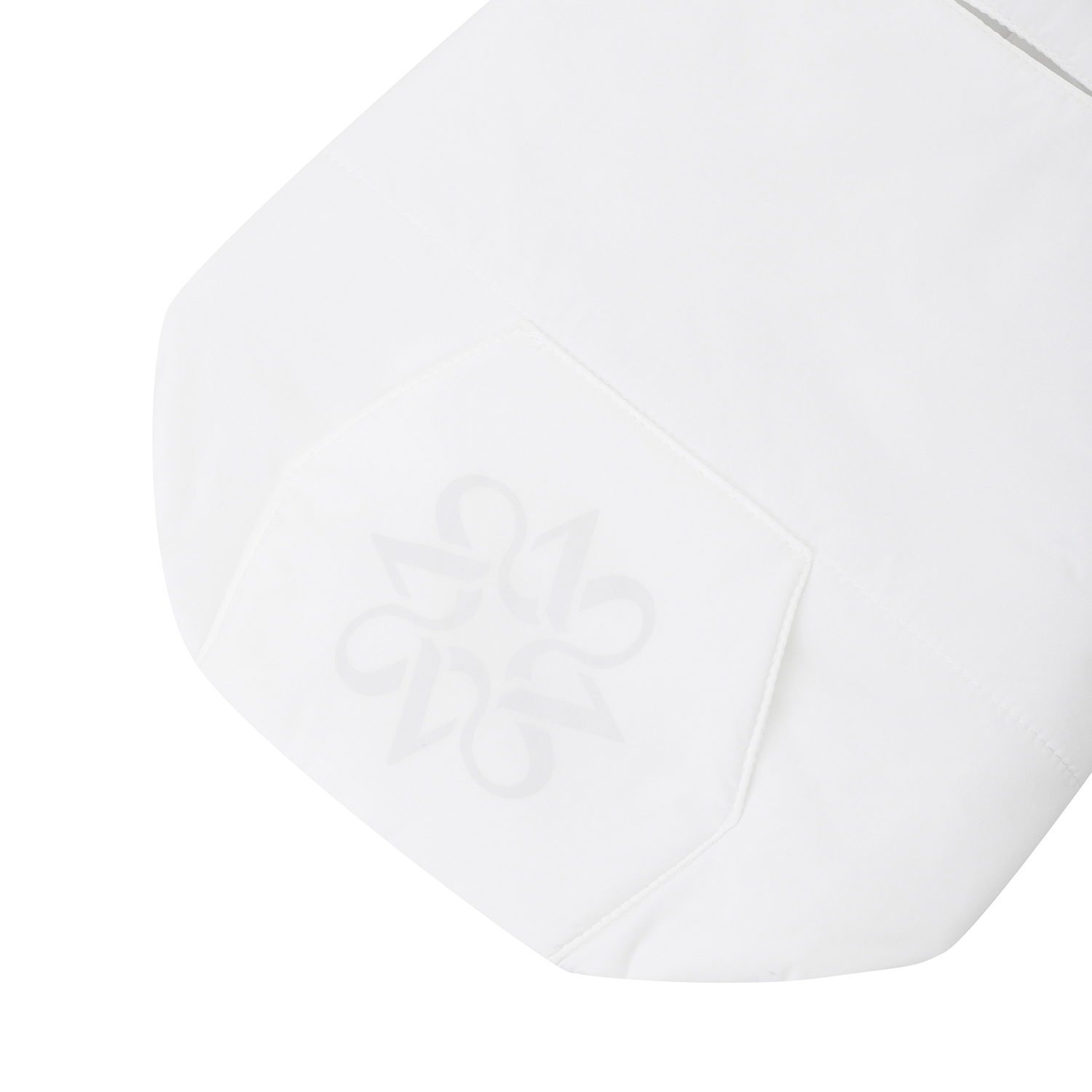 831C4PW104_WH_detail_04.jpg